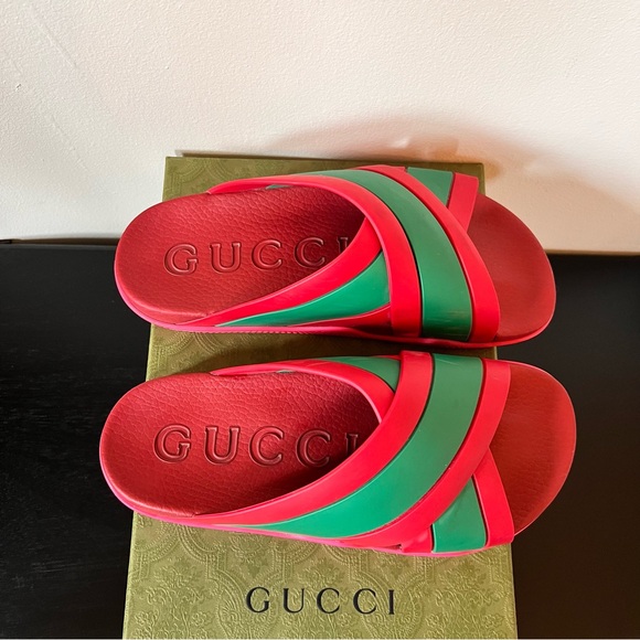Gucci Women’s Criss Cross Red and Green Slide Sandals 39 - Picture 5 of 10